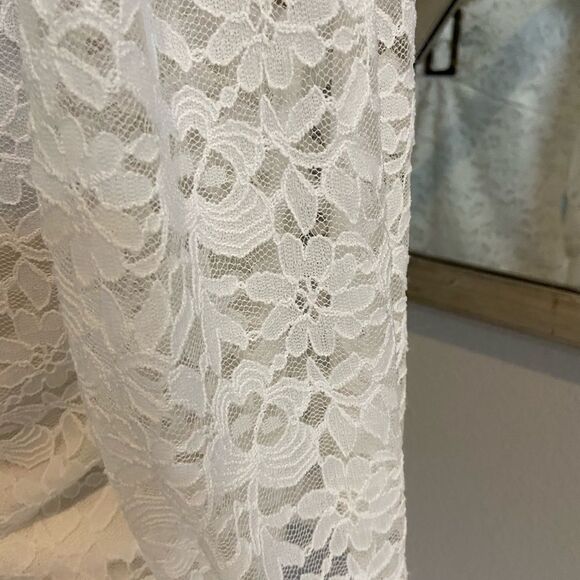 NEW LG Solid Ivory Lace V-Neck Top Blouse - Picture 8 of 16